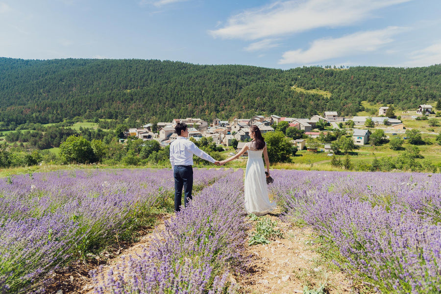 一生の思い出を香りとともに｜南仏ラベンダー畑のウェディング撮影